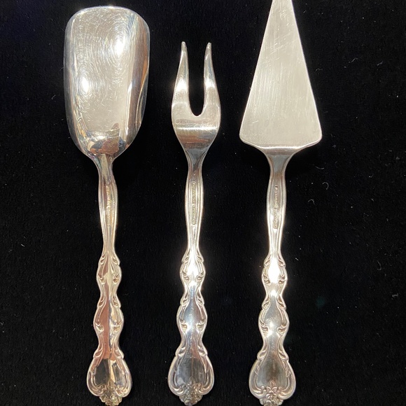 Vintage International Silverplate 3-Piece Serving Set Ornate Scoop Fork Server B - Picture 2 of 7